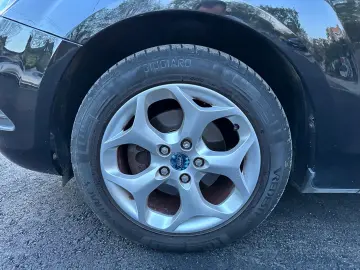 FORD FOCUS 1.8 Benzină