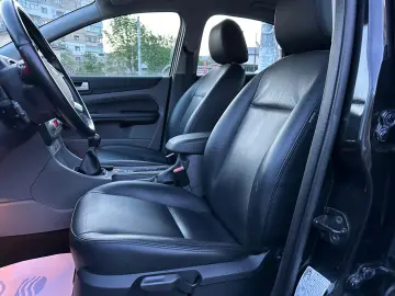 FORD FOCUS 1.8 Benzină