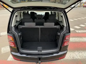 VW Touran An 2008  7Locuri  Benzina