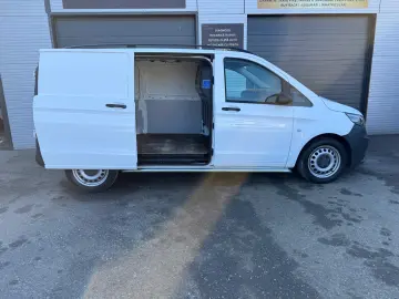 MERCEDES-BENZ VITO     3 LOCURI