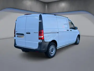 MERCEDES-BENZ VITO     3 LOCURI