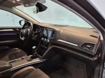 RENAULT MEGANE 1.3 TCe 140CP Intens