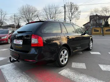 Skoda Octavia   An 2012  1 6 D