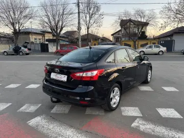 Ford Focus   An 2012  1 6 Benzina (Clasic)