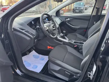 Ford Focus   An 2012  1 6 Benzina (Clasic)