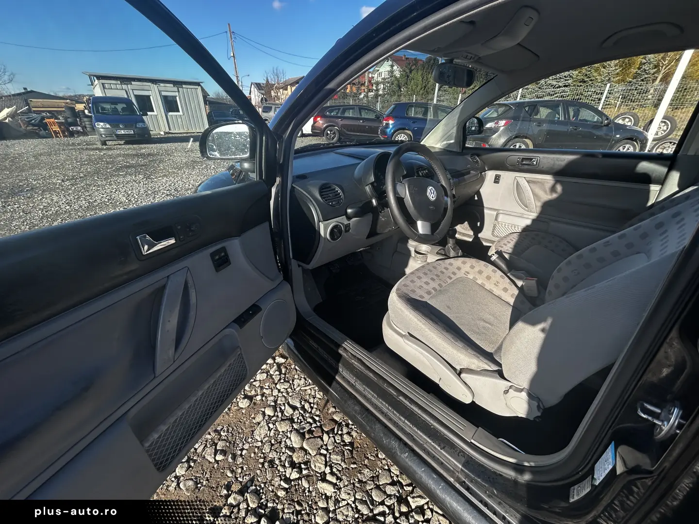 VW Beetle 1.9 TDI – Clasic  Întreținut  Rate Fixe