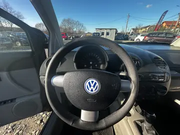 VW Beetle 1.9 TDI – Clasic  Întreținut  Rate Fixe