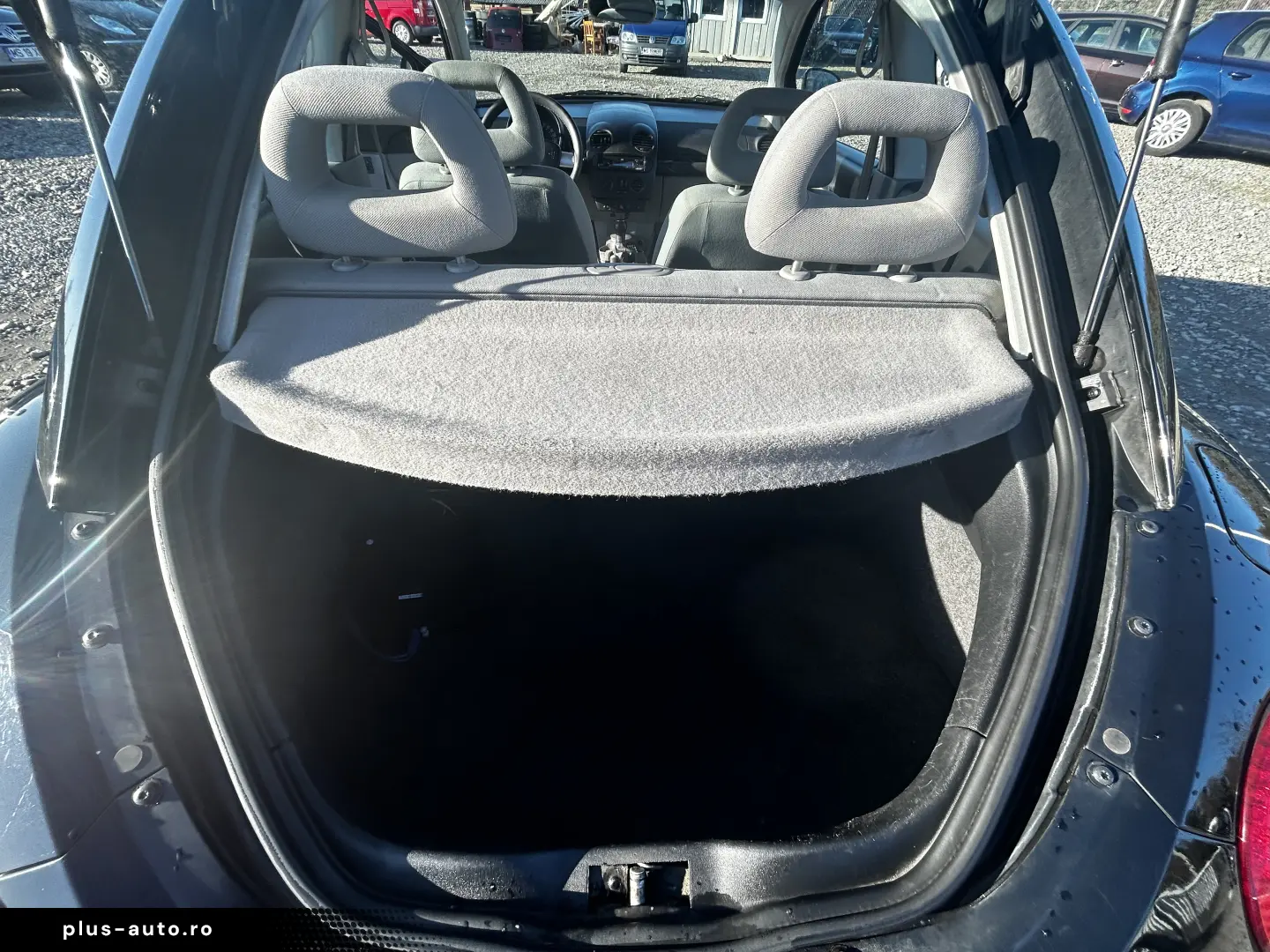 VW Beetle 1.9 TDI – Clasic  Întreținut  Rate Fixe