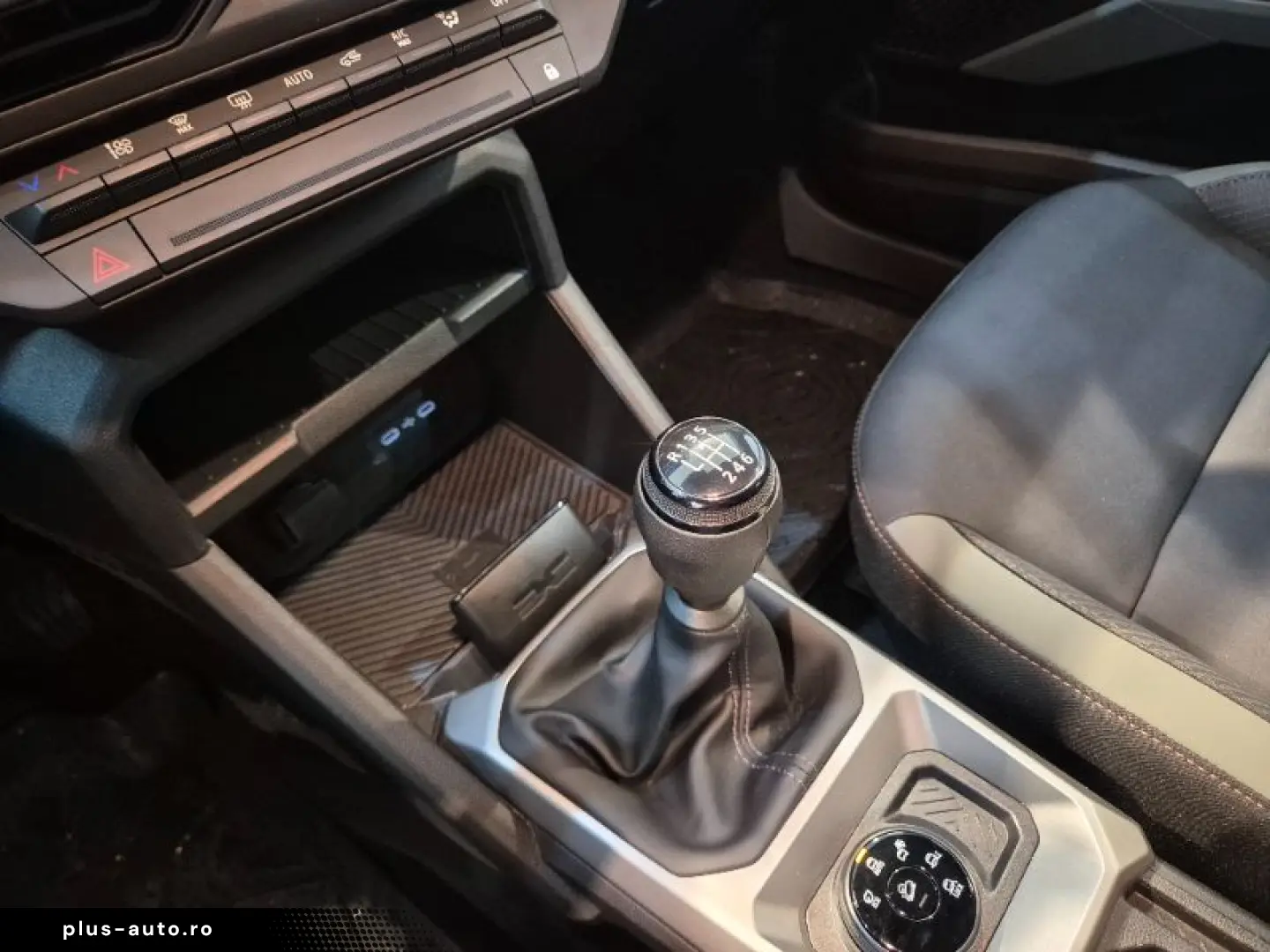 DACIA DUSTER 1.2 TCe MHEV 130CP Extreme 4X4