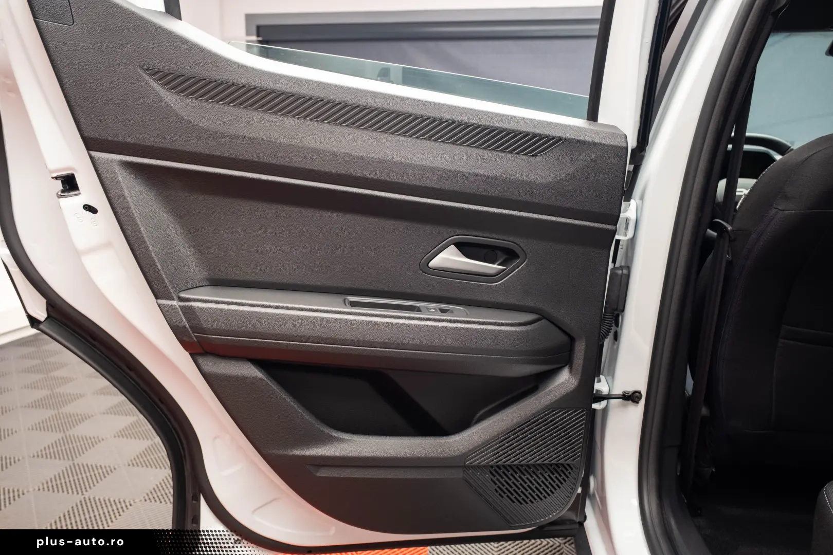 Dacia Duster 1.6 140HP Hybrid 4x2 Journey