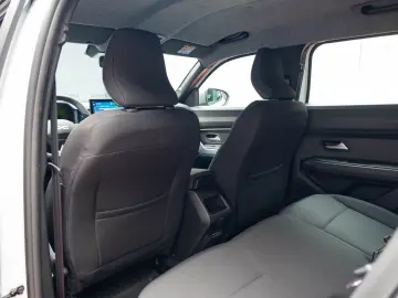 Dacia Duster 1.6 140HP Hybrid 4x2 Journey