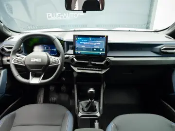Dacia Duster 1.6 140HP Hybrid 4x2 Journey