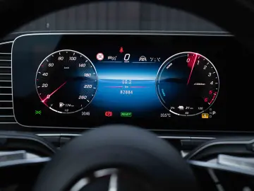 Mercedes-Benz GLE 350 de 4MATIC 9G-TRONIC AMG Line