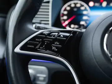 Mercedes-Benz GLE 350 de 4MATIC 9G-TRONIC AMG Line