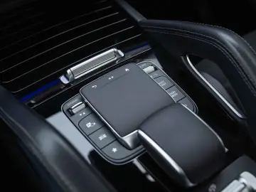 Mercedes-Benz GLE 350 de 4MATIC 9G-TRONIC AMG Line