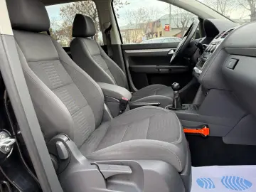 VW Touran An 2008  7Locuri  Benzina