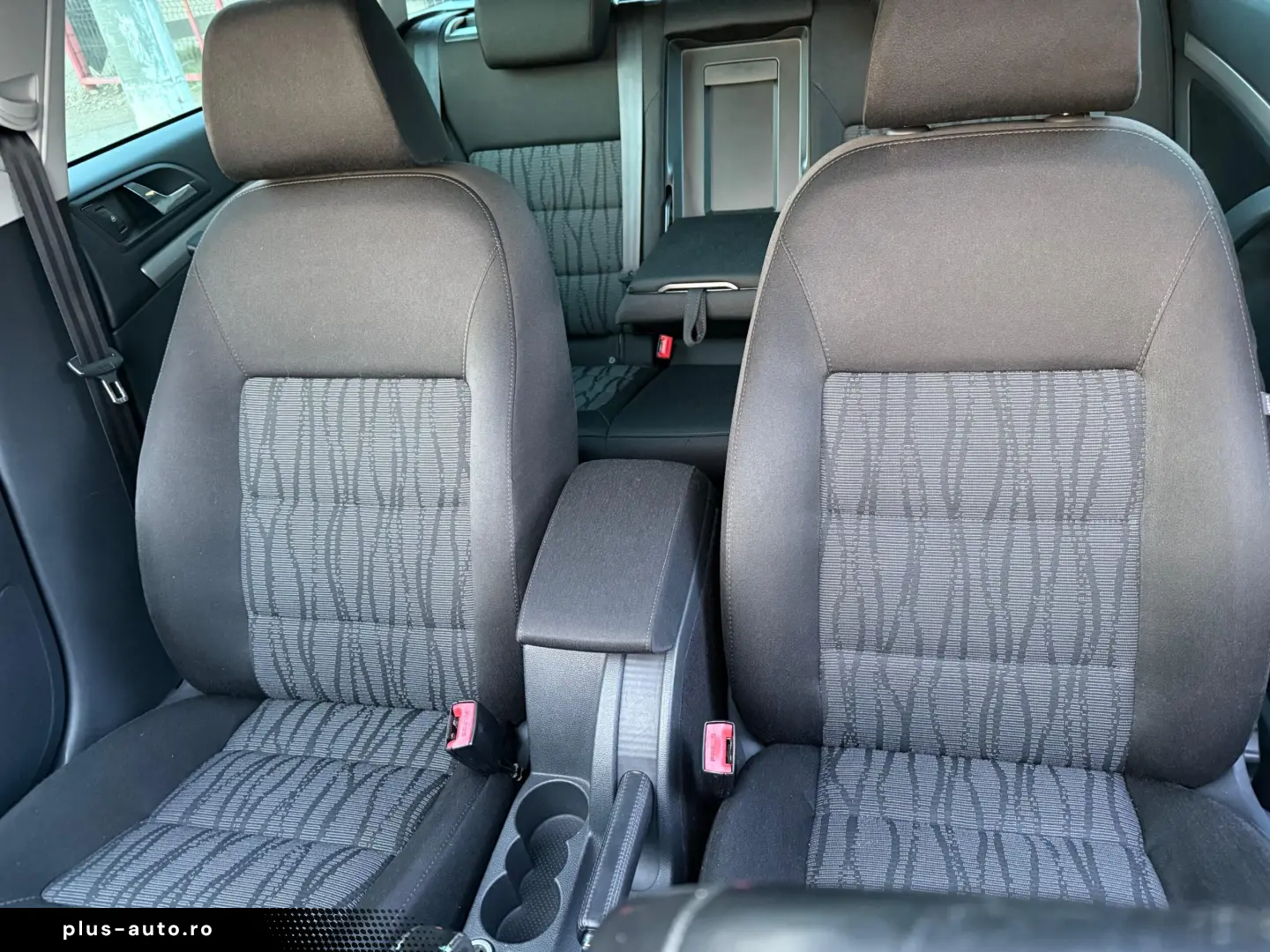 Skoda Octavia   An 2012  1 6 D