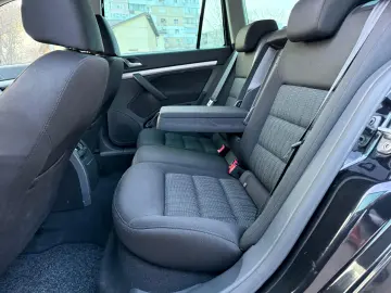 Skoda Octavia   An 2012  1 6 D