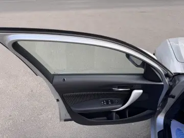 BMW Seria 1   Bi-Xenon   2013