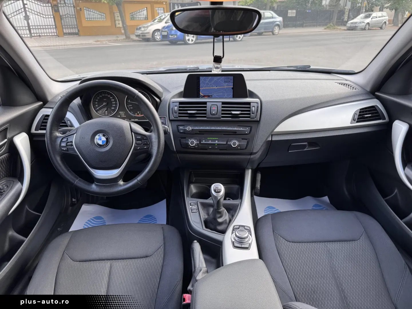 BMW Seria 1   Bi-Xenon   2013