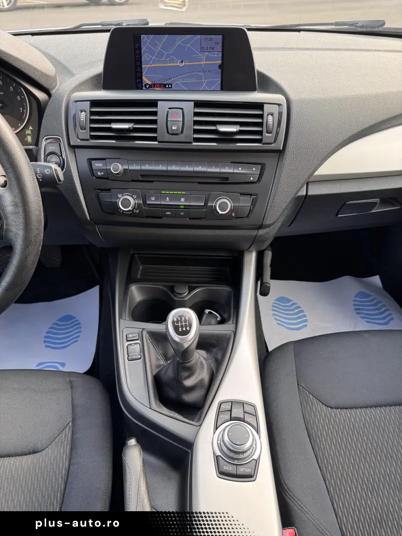 BMW Seria 1   Bi-Xenon   2013