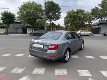 Skoda Octavia   2013   Benzină