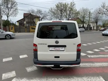 VW Transporter   2010   2 0 D  Euro 5