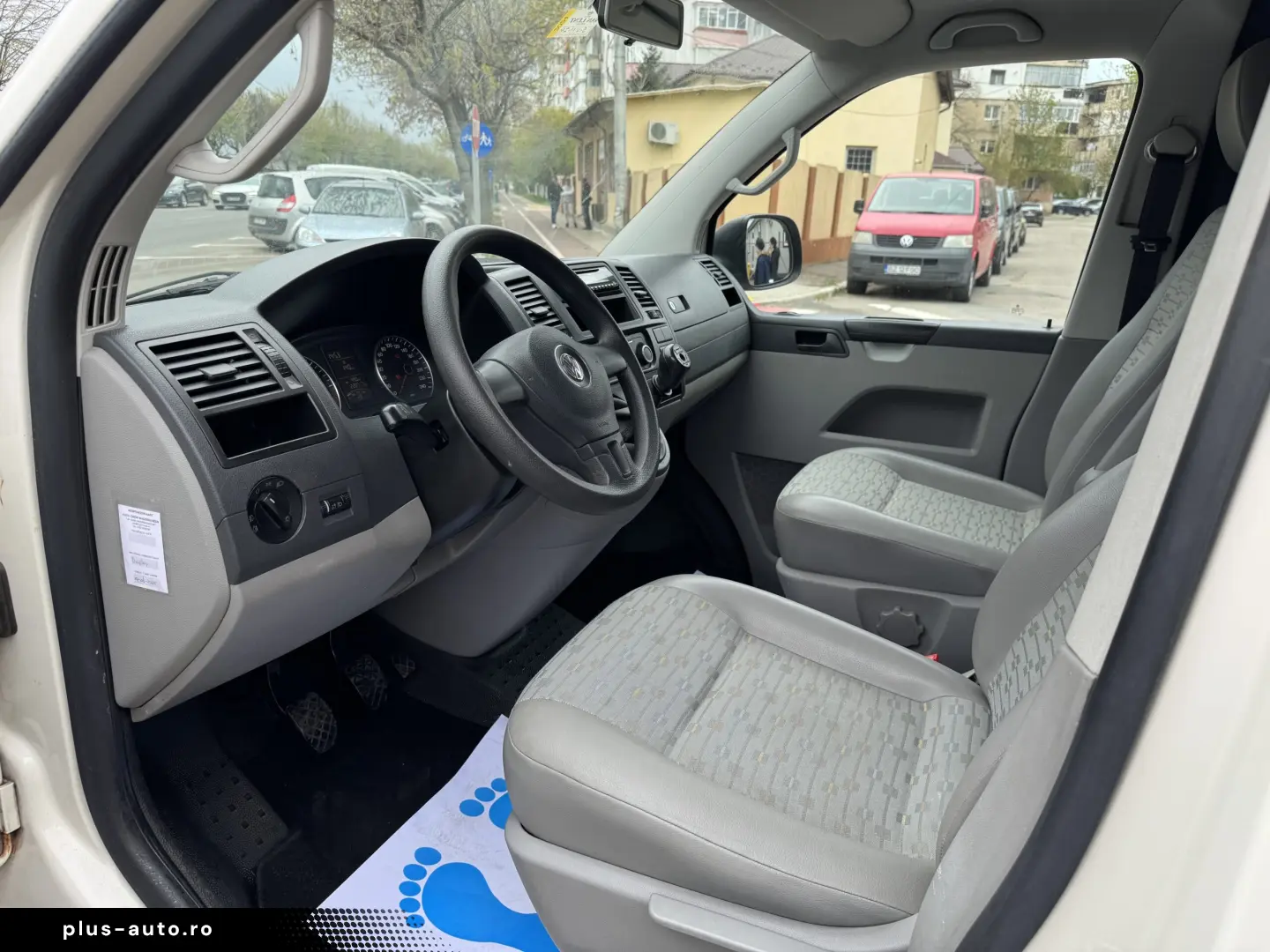 VW Transporter   2010   2 0 D  Euro 5