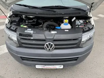 VW Transporter   2010   2 0 D  Euro 5