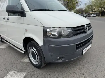 VW Transporter   2010   2 0 D  Euro 5