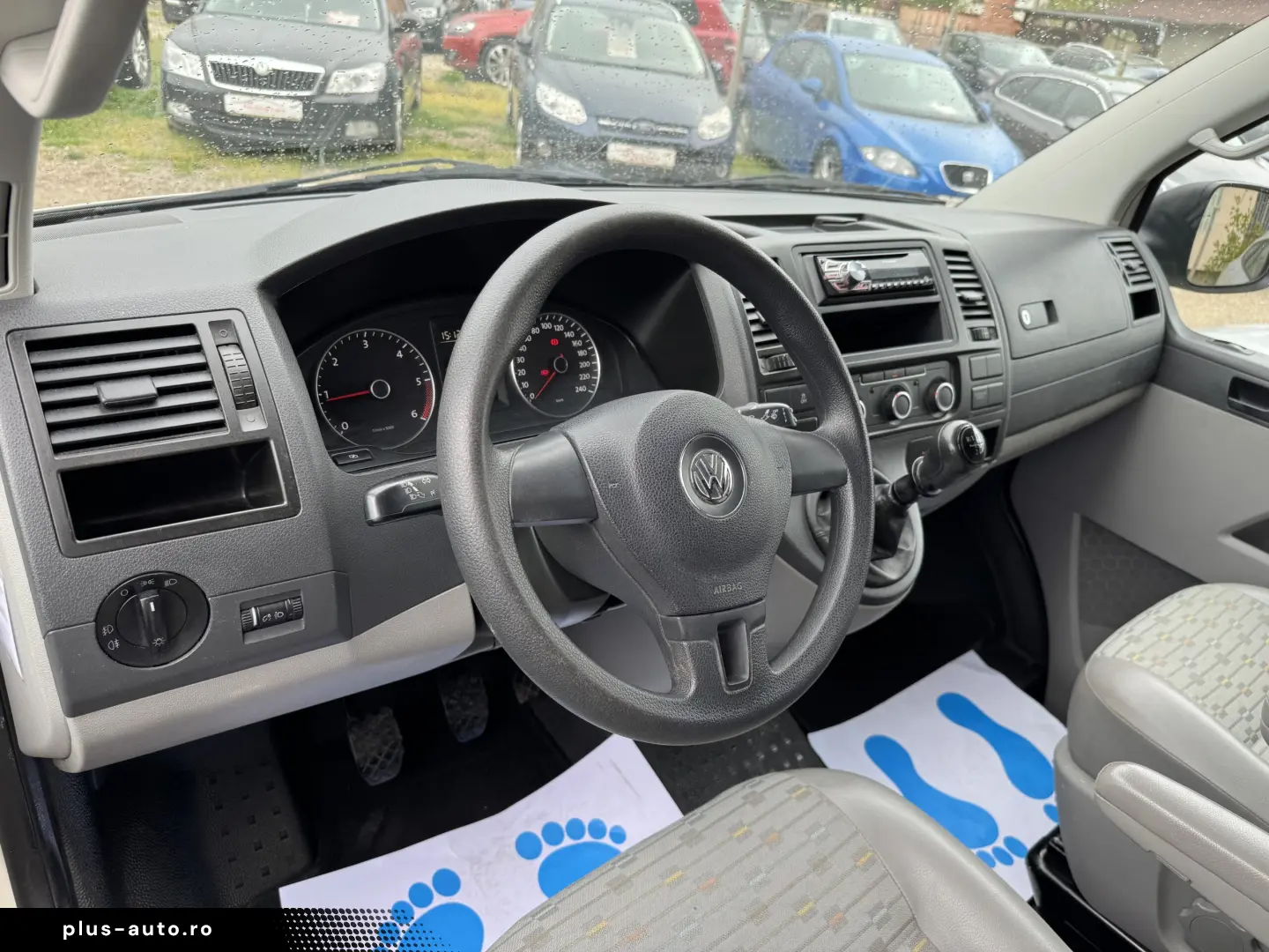 VW Transporter   2010   2 0 D  Euro 5