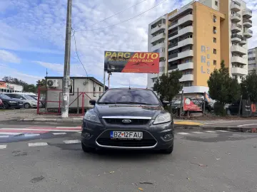 Ford Focus   Motor 1 6 Benzină  GPL