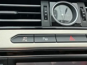 VW Passat   Cutie Automată  An 2015