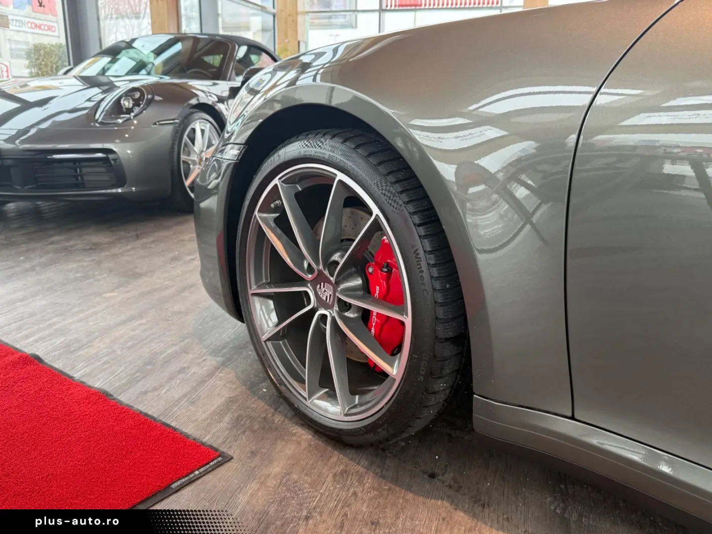 PORSCHE 992 911 Carrera 4S ACC Pano Bose Sport-Abgas 1HD
