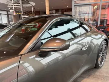 PORSCHE 992 911 Carrera 4S ACC Pano Bose Sport-Abgas 1HD