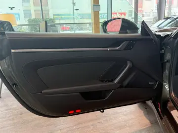 PORSCHE 992 911 Carrera 4S ACC Pano Bose Sport-Abgas 1HD