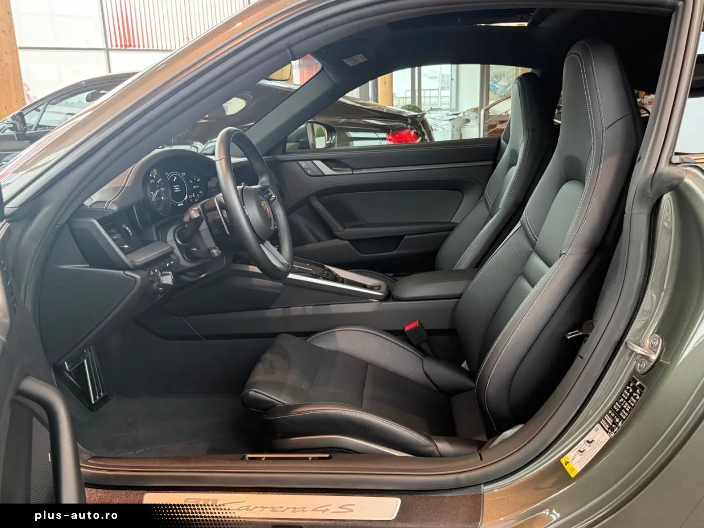 PORSCHE 992 911 Carrera 4S ACC Pano Bose Sport-Abgas 1HD