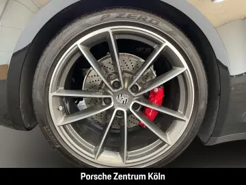 PORSCHE 992 911 Targa 4S Sportabgasanlage BOSE 21-Zoll