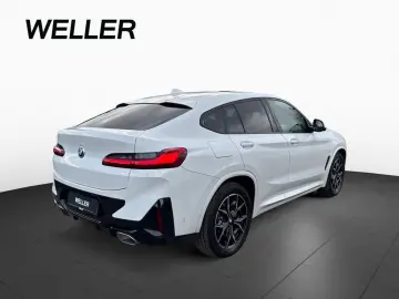 BMW X4 xDr 20dA M SPORT Laser HUD Pano Kam Alu19 SHZ