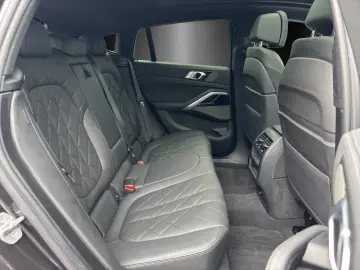 BMW X6 xDrive 30d xLine PANO-DA. AHK LASER HUD 360