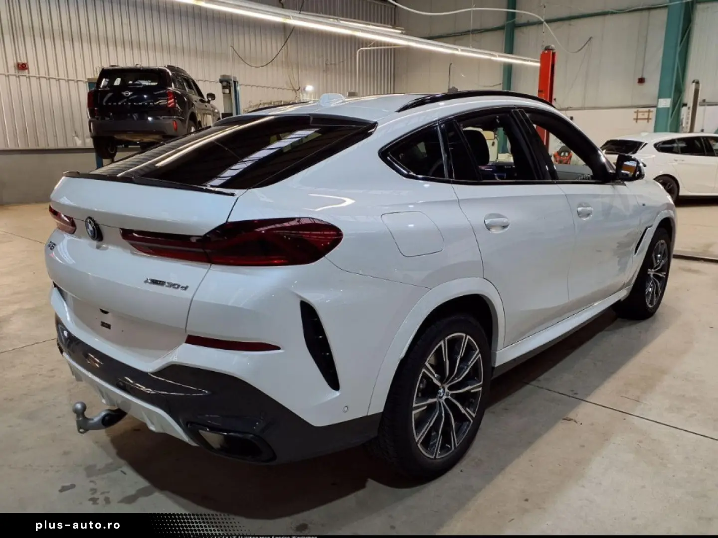 BMW X6 xDr30d M SPORT PRO SoftCl AHK Pano StHz H K