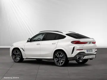 BMW X6 xDrive40i M Sport AHK Pano 22 LMR Standhzg.