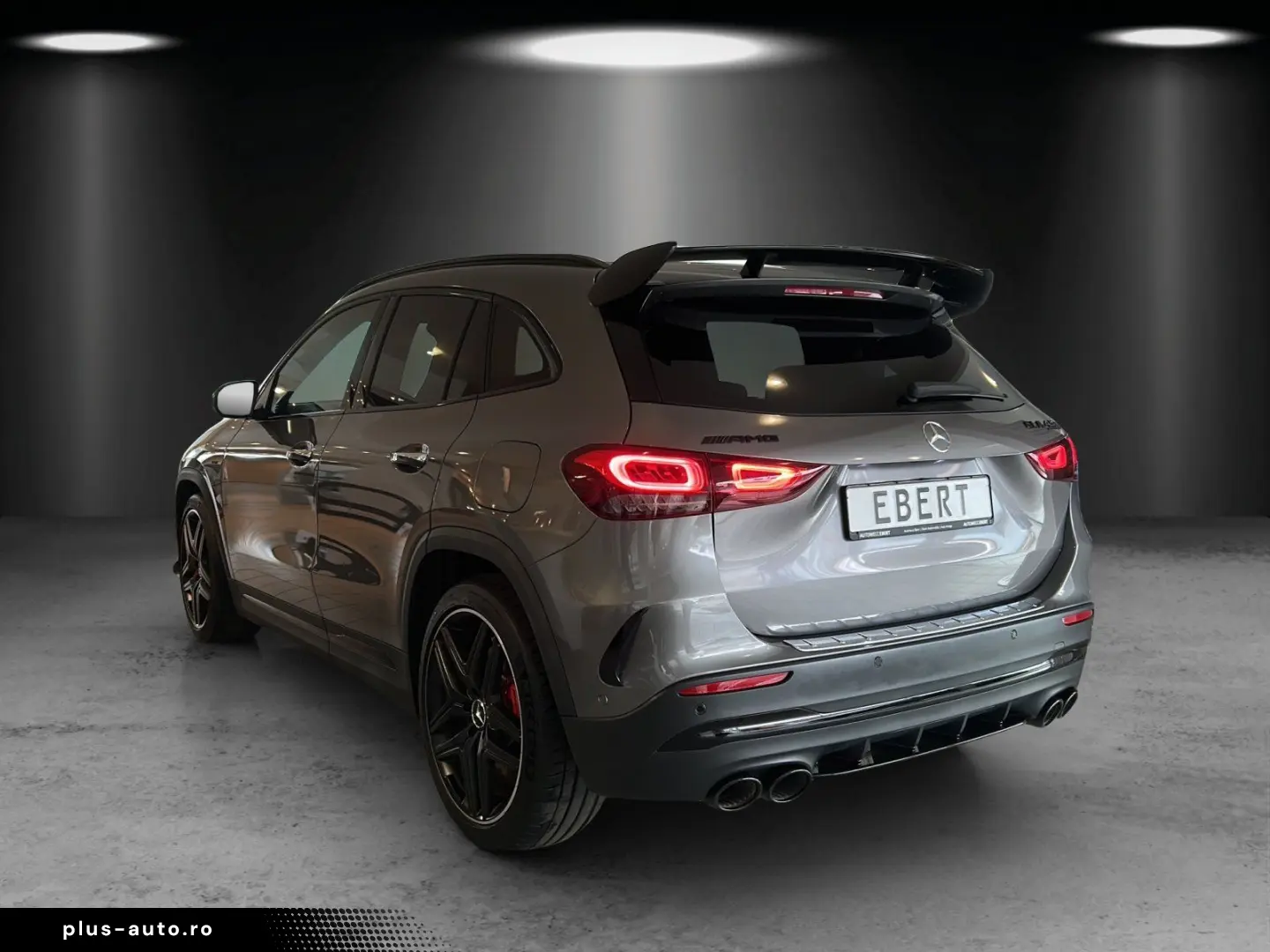 MERCEDES-BENZ GLA 45 S AMG Perf.Sitze DISTRO Massage&hellip;