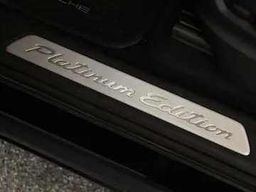 PORSCHE Cayenne Coupé E-Hybrid Platinum Edition Inno AHK