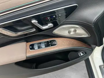 MERCEDES-BENZ EQS 450  SUV Premium HYPER Massage DIS&hellip;