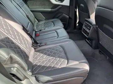AUDI SQ7 4 0 TFSI qu Matrix AHK Standhzg. B&O HuD Pan