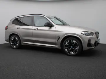 BMW iX3 Impressive M Sport Panorama Laser HUD H K