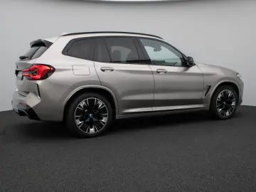 BMW iX3 Impressive M Sport Panorama Laser HUD H K