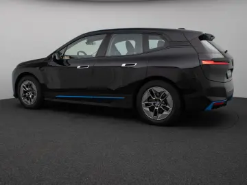 BMW iX xD50 360 H K DAB ACC SoftCl Komfort 21Zoll