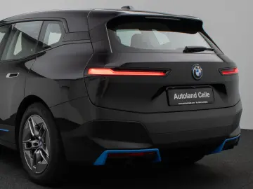 BMW iX xD50 360 H K DAB ACC SoftCl Komfort 21Zoll